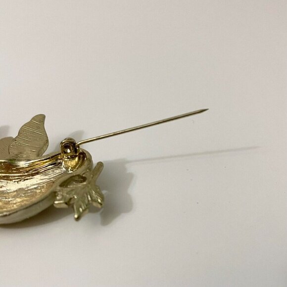 Vintage Christmas Peace Dove Brooch Pin - Picture 10 of 12